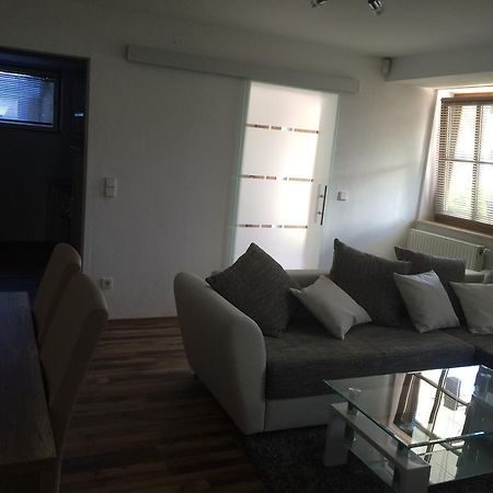 L&L Lodge Günding Екстериор снимка